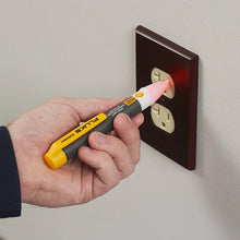 Fluke 2AC-C2 II VoltAlert Non-contact 200-1000V AC Voltage Detector Pen Tester